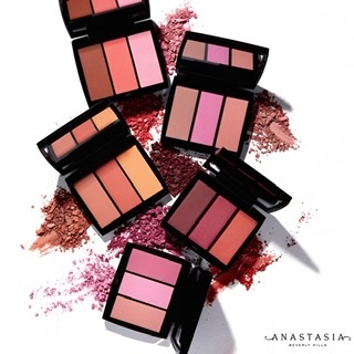 Beauty Bar gives you top picks from Anastasia Beverly Hills and Smashbox to help express yourself