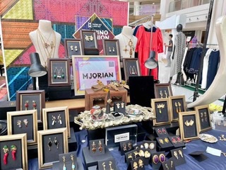 Ayala Malls and the Philippine Fashion Coalition Collaborates with DamaKoLahiKo at the Filipino Fashion Fair