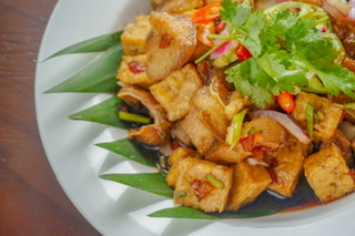 Eastwood Café+Bar Opens Al Fresco Dining with Richmonde Banchetto