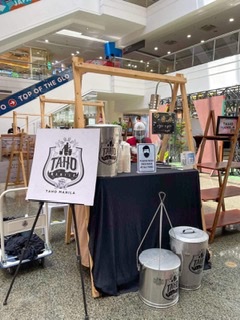 Ayala Malls and the Philippine Fashion Coalition Collaborates with DamaKoLahiKo at the Filipino Fashion Fair