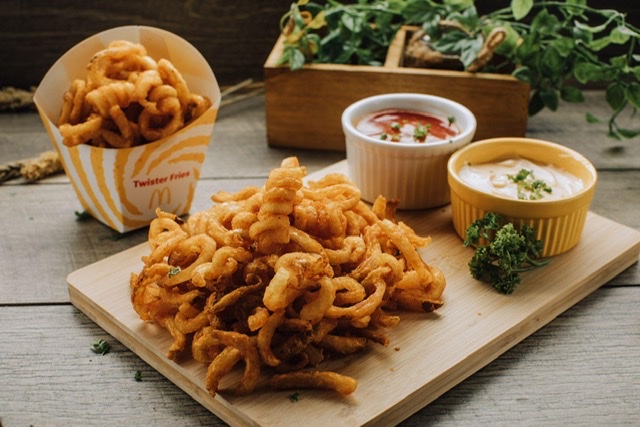 Drop Everything Now Because McDonald’s Famous Twister Fries Is Making A Glorious Comeback!