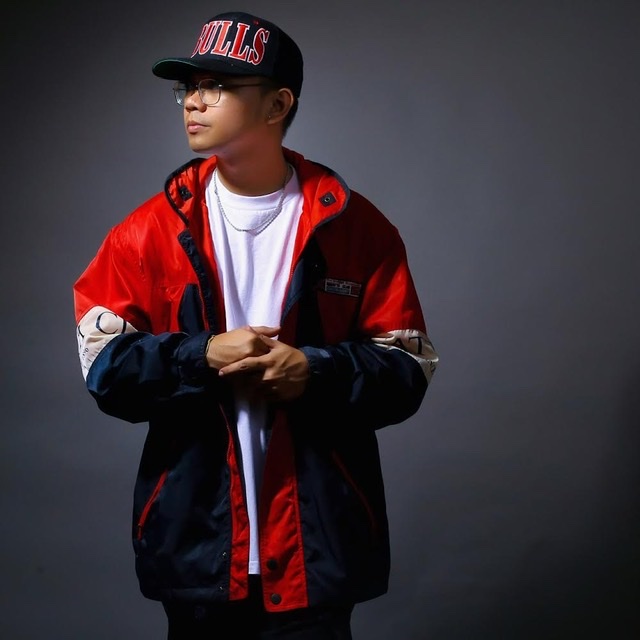 Rising Rap Star Hero Spreads Holiday Cheer In “Araw Ng Kapaskuhan”