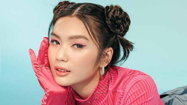 #FreshFaceForward: Skin Reboot for a Refreshed, Contoured, and Lifted You this 2022