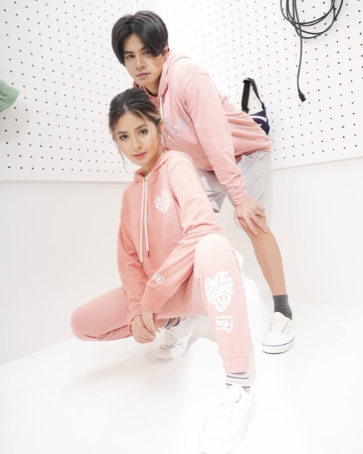 The Perfect Match: Ronnie Alonte and Loisa Andalio Share Their Matchy Style Guide in this Penshoppe Exclusive