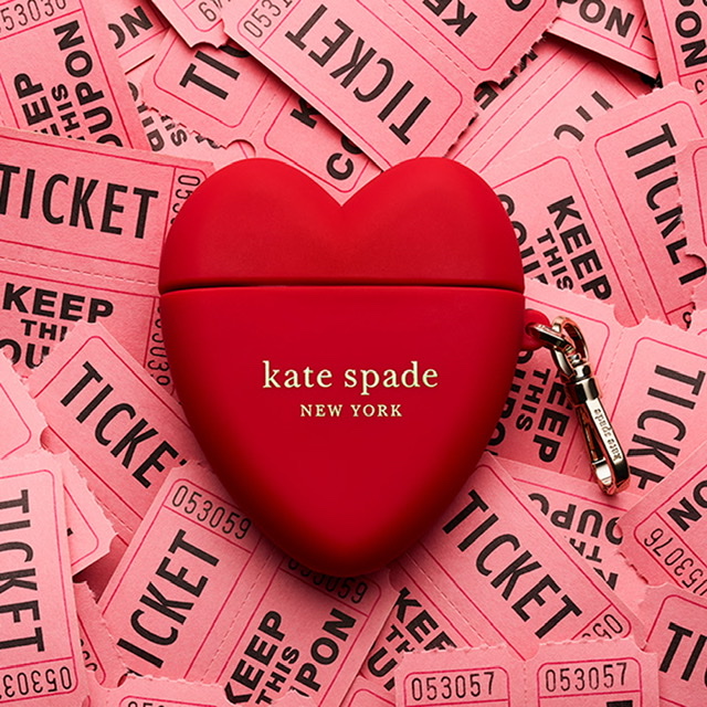 VALENTINE’S GIFTS TO FALL FOR