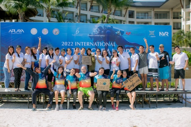 The Bellevue Resort leads International Coastal Cleanup #SeaTheChange in Bohol