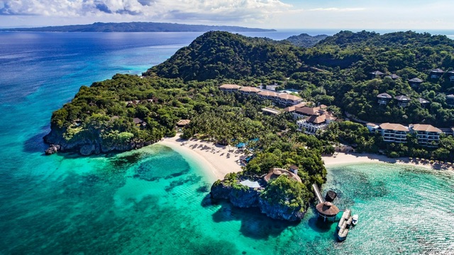 A Coastal Halloween at Shangri-La Boracay