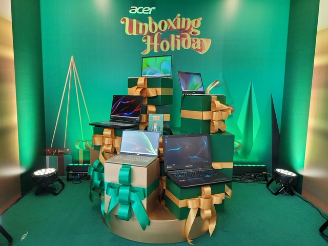 ‘Unbox the Holidays with Acer’ and get up to Php8000 Digital SM Gift Pass from The SM Stores