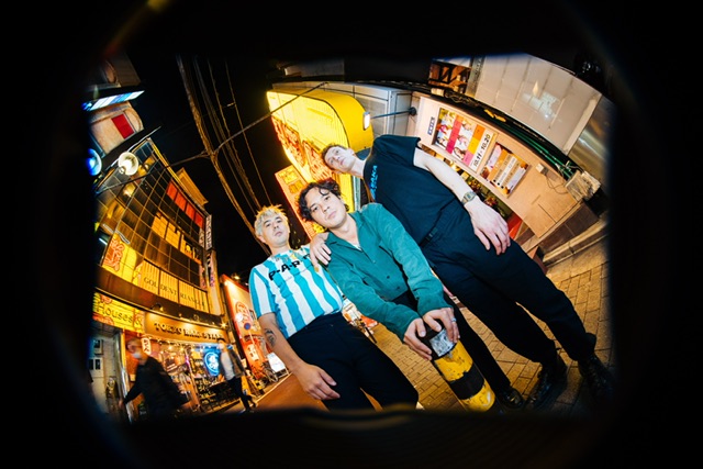 AUSTRALIAN INDIE-ROCK TRIO LAST DINOSAURS RELEASE HIGHLY ANTICIPATED ALBUM 'FROM MEXICO WITH LOVE'