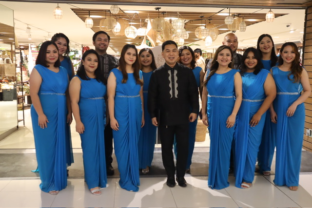 KULTURA CHRISTMAS MARKET AT SM MAKATI