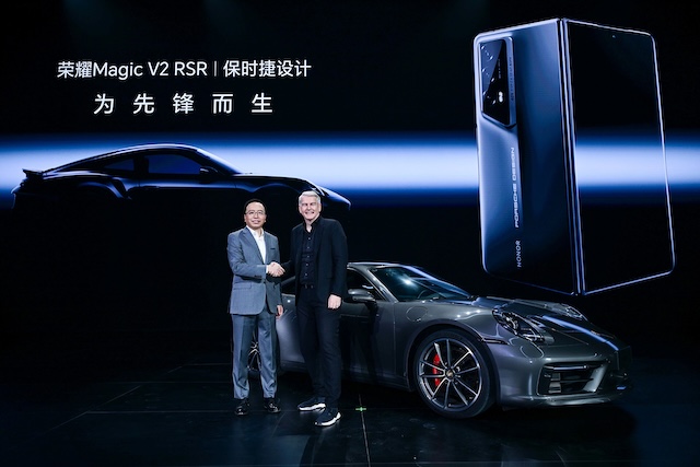 HONOR unravels PORSCHE DESIGN HONOR Magic V2 RSR in China 