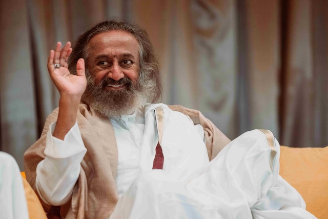 Experience a life-changing evening of Wisdom, Meditation and Happiness with Gurudev Sri Sri Ravi Shankar 