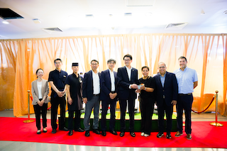 RACKS and Tenya Are Serving Bites Before Flights!