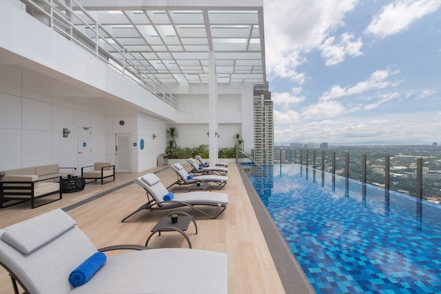 Mesmerizing Cityscapes from Your Contemporary Studio Unit at Citadines Benavidez Makati