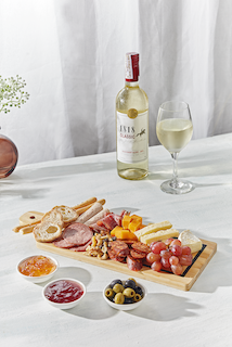 F1 Hotel Manila Unveils Exciting New Menu Additions at The Canary