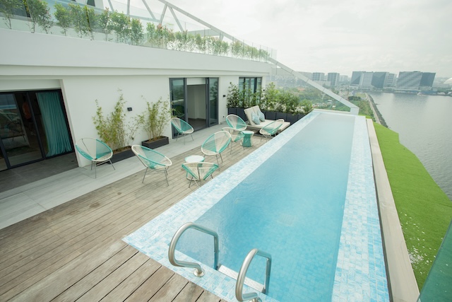 RAIN OR SHINE, IT’S ALWAYS SUMMER AT LIME RESORT