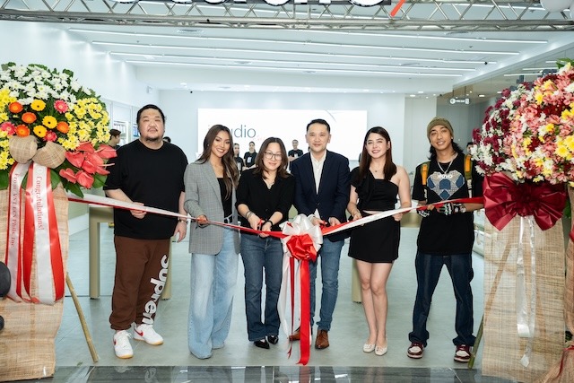 iStudio Plus Celebrates Grand Midnight Opening at Greenhills Mall