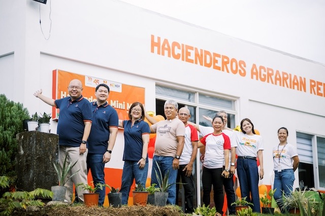 Monde Nissin Empowers Farmers with Launch of 5 Ground Up Stores Across the Philippines