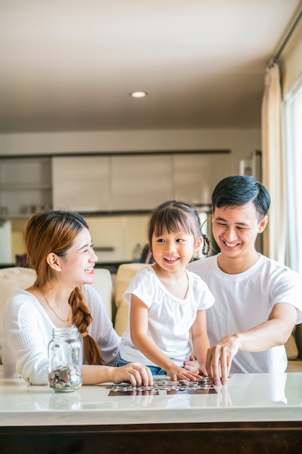 Practical budgeting tips for the holidays and the year ahead Sun Life Grepa