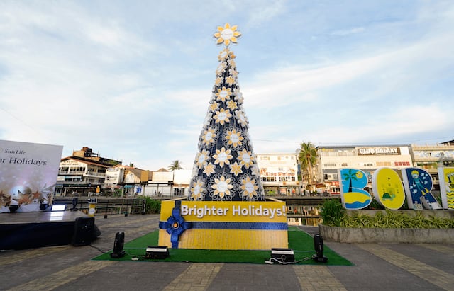 Sun Life Lights Up Boracay with Brighter Holidays