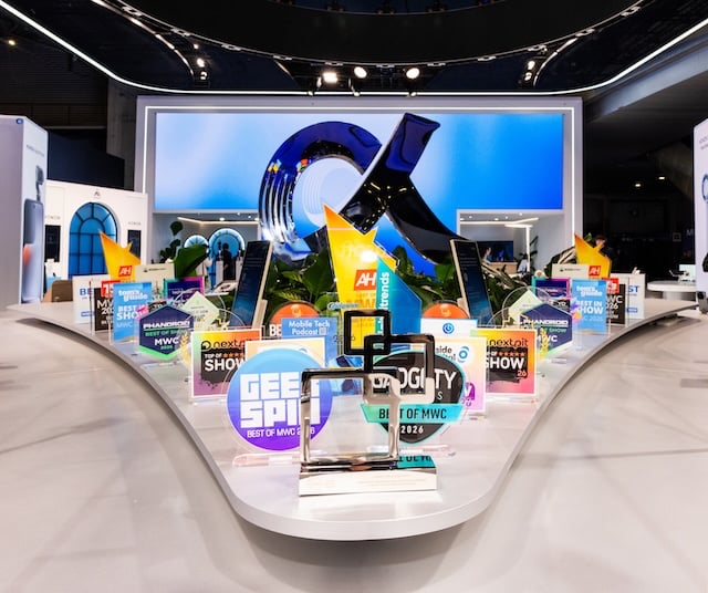 HONOR Earns Global Recognition at MWC 2026 for Robot Phone Innovation and Magic V6 Foldable Leadership  