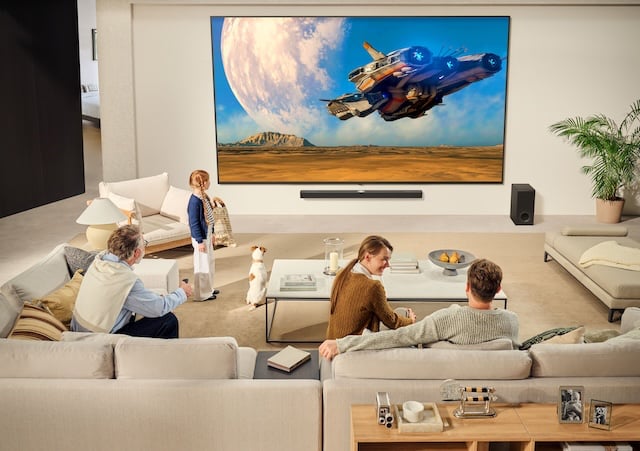 Top Games to Play on a 100-Inch LG QNED for a Bigger, More Immersive Night 