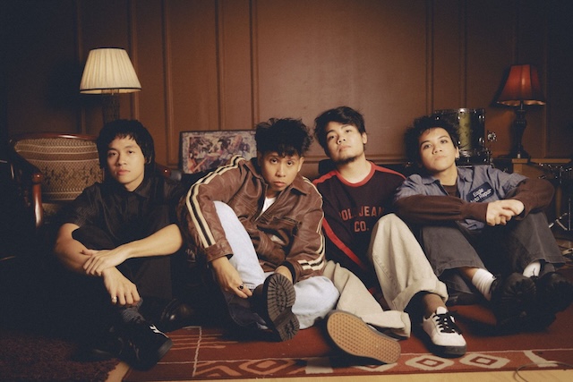 ONE CLICK STRAIGHT signs global management with The Rest Is Noise, announces mini-Asian tour
