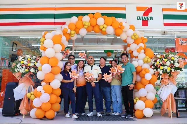 7-Eleven Celebrates Over 100 Crunch Time Stores in Negros Oriental with Dumaguete Grand Opening