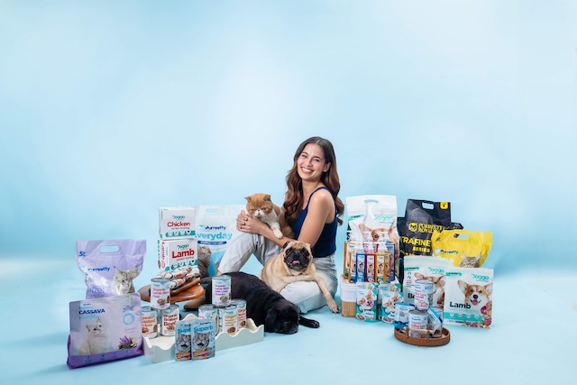 Jasmine Curtis-Smith Joins Doggo and Purreetty Superb as Newest Brand Ambassador